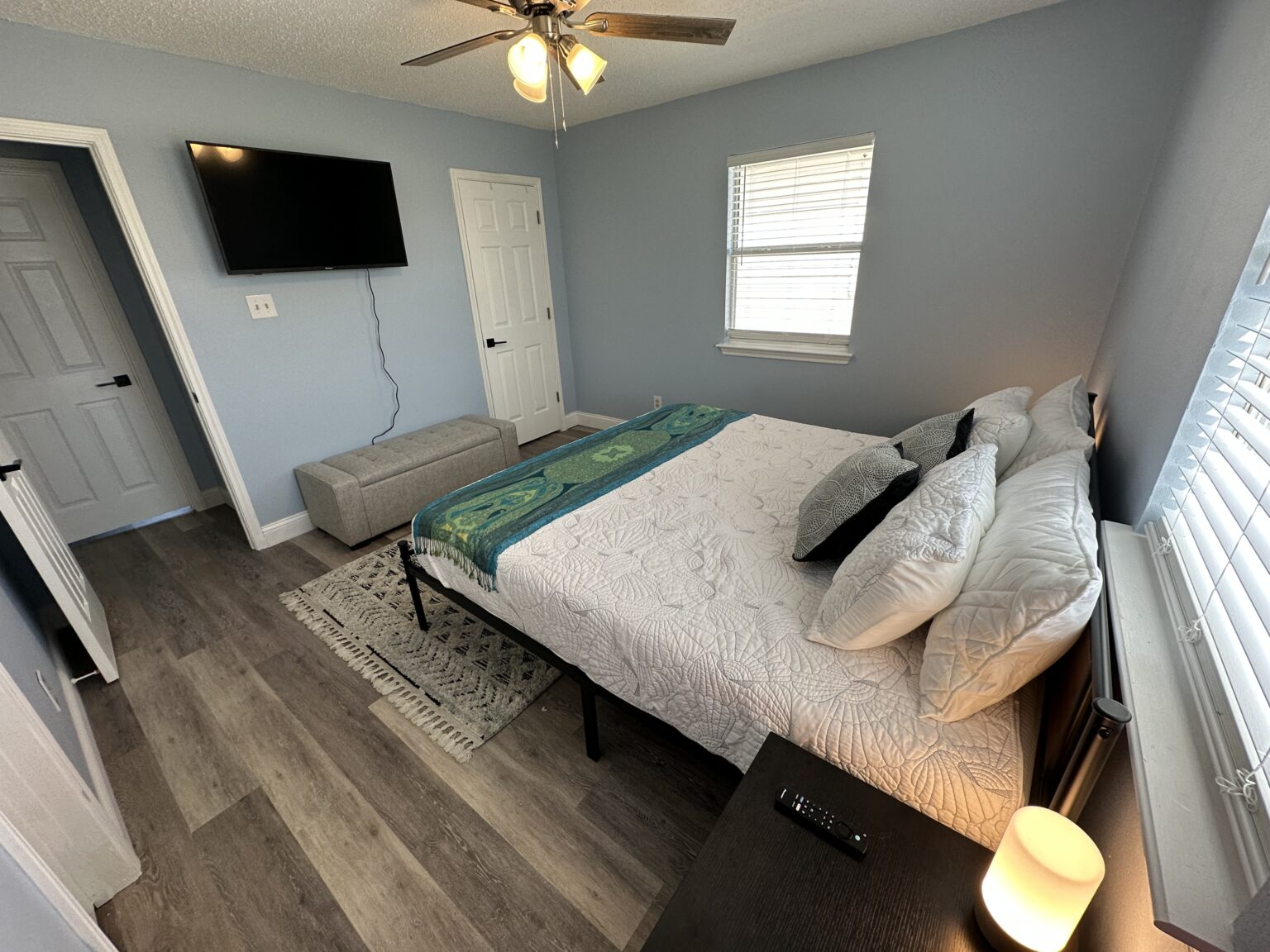 Balcony Retreat bedroom